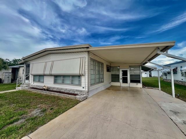 10920 INDEPENDENCE DR, PORT RICHEY, FL — photo 2