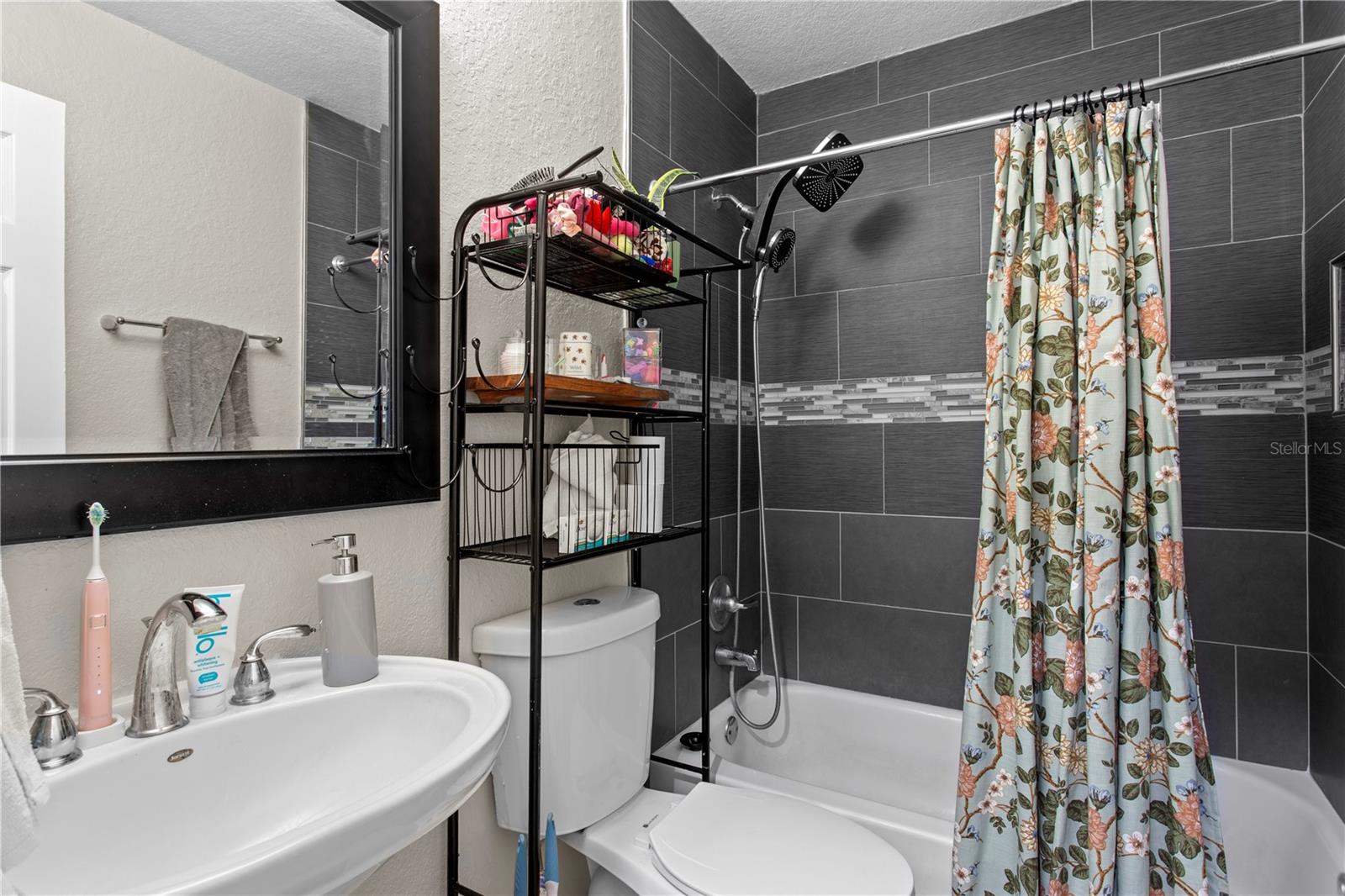 4215 W BAY VISTA AVE, TAMPA, FL — photo 16