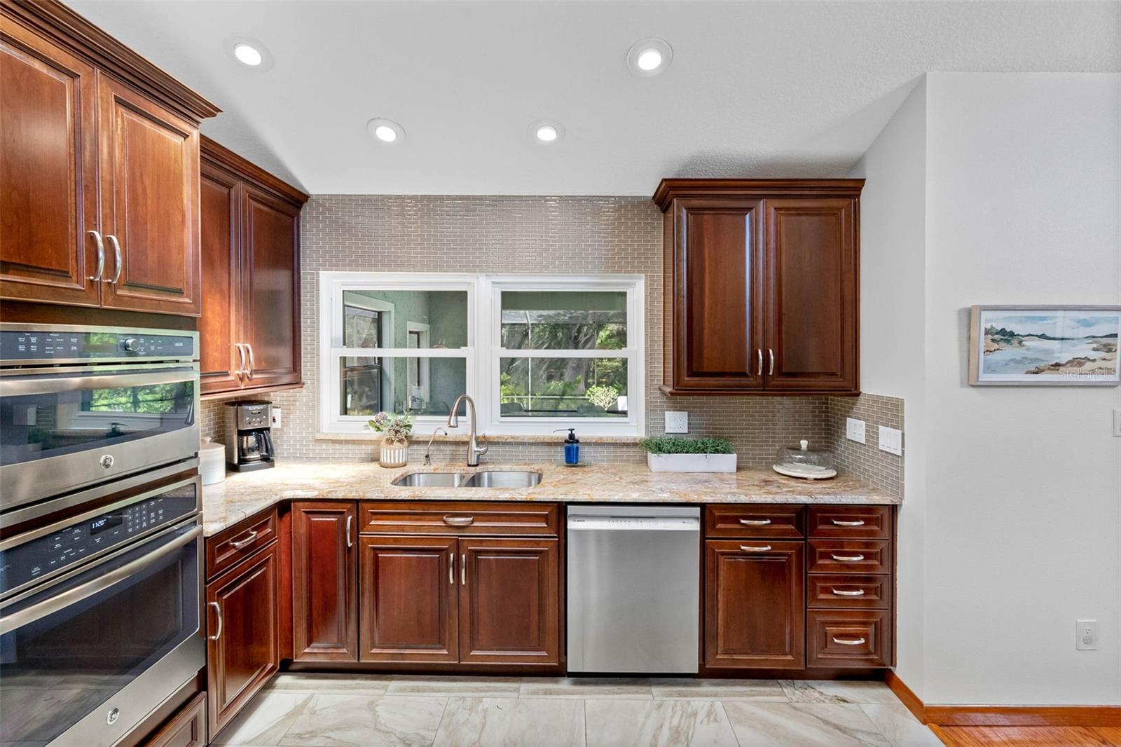 10209 LAKE GROVE DR, ODESSA, FL — photo 12