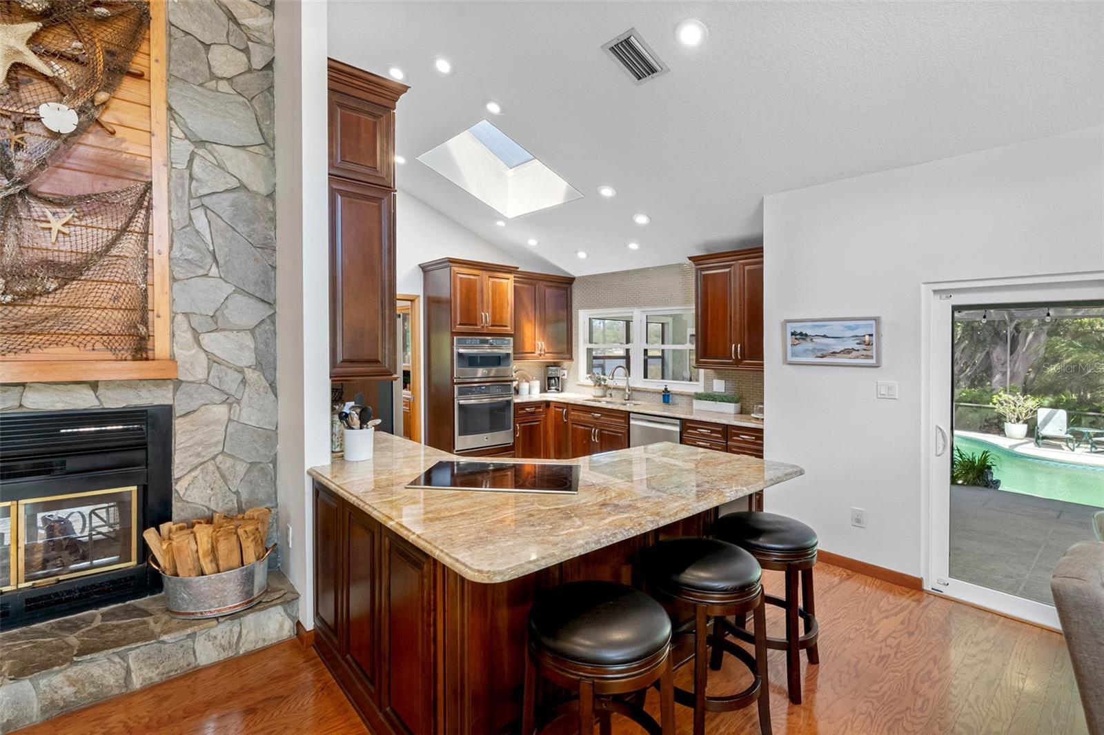 10209 LAKE GROVE DR, ODESSA, FL — photo 15