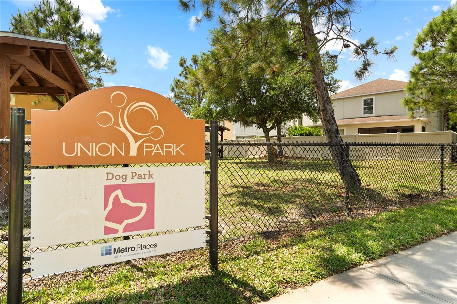 1588 LUDINGTON AVE, WESLEY CHAPEL, FL — photo 9
