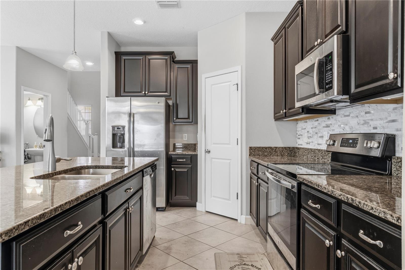 1588 LUDINGTON AVE, WESLEY CHAPEL, FL — photo 18