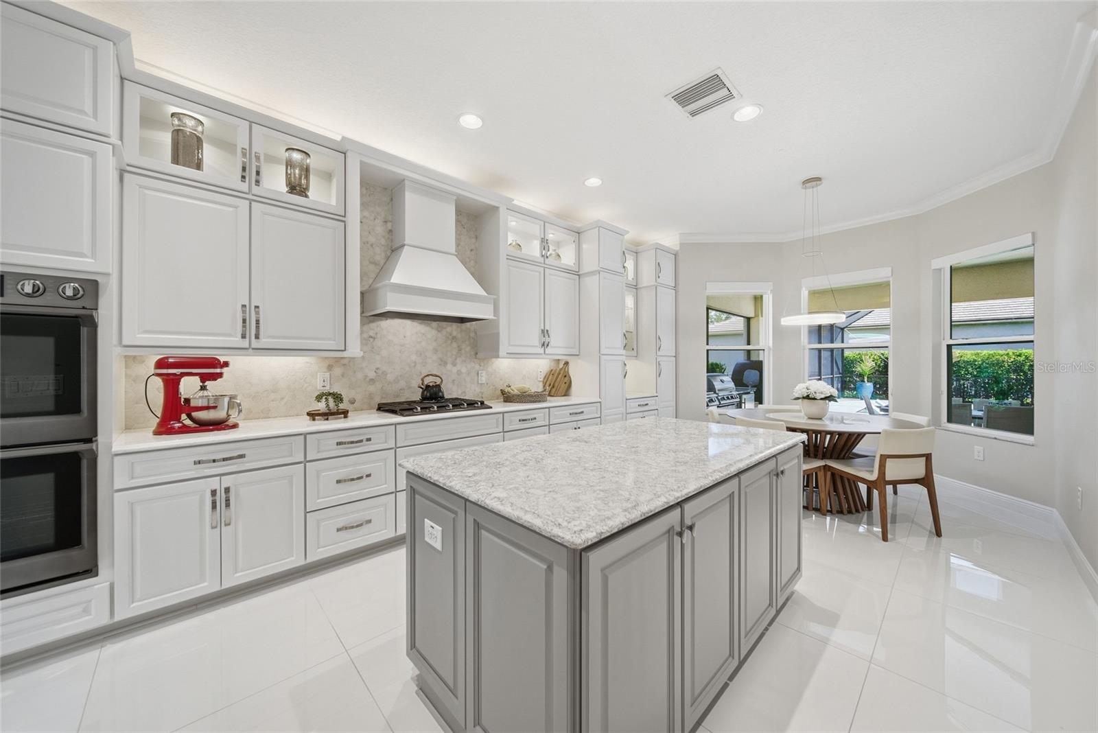 2420 COCO PALM CIR, WESLEY CHAPEL, FL — photo 30