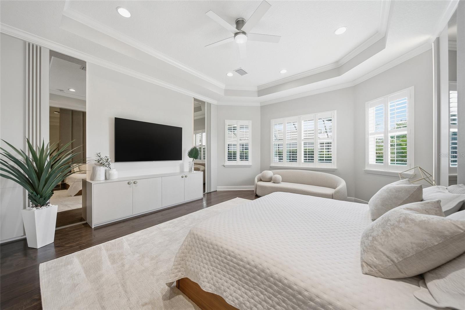 2420 COCO PALM CIR, WESLEY CHAPEL, FL — photo 37