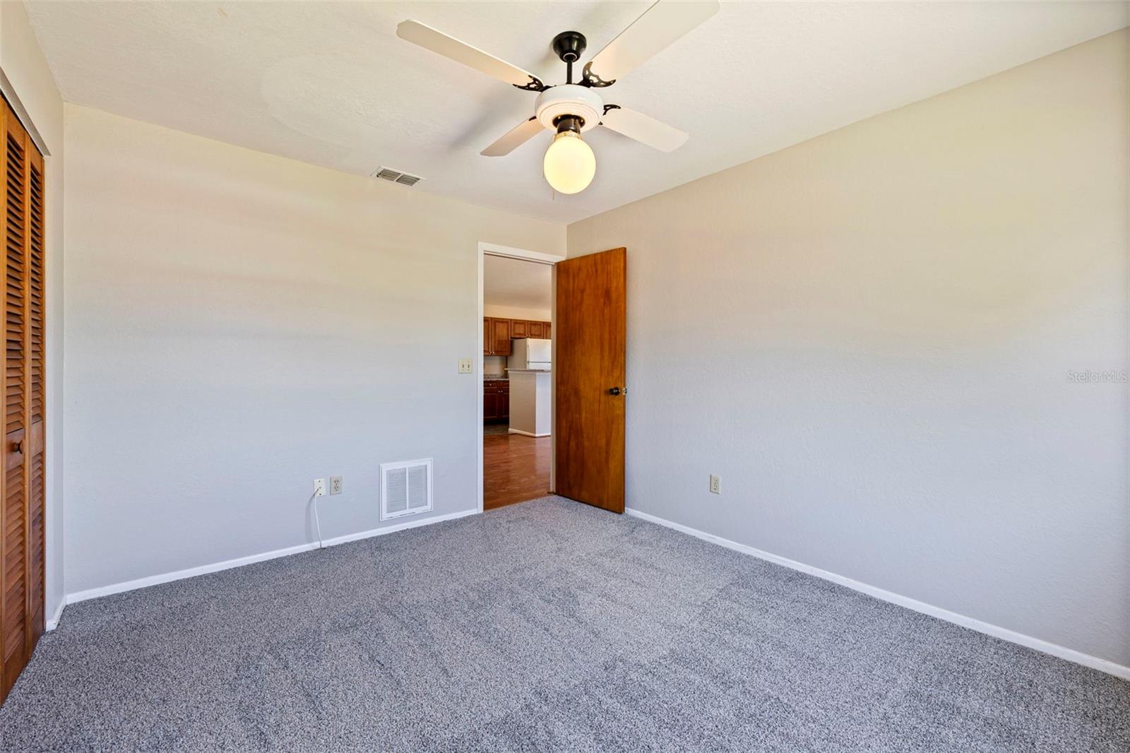 334 CROSSWINDS DR, PALM HARBOR, FL — photo 17