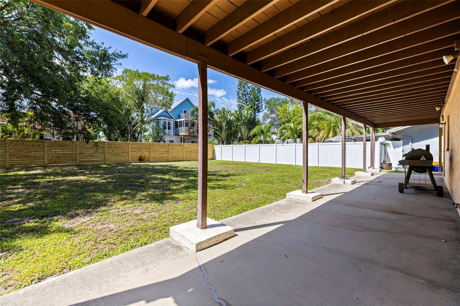 334 CROSSWINDS DR, PALM HARBOR, FL — photo 28