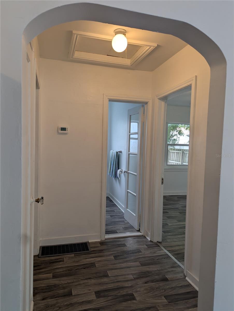 3834 DR MARTIN LUTHER KING JR ST S, ST PETERSBURG, FL — photo 11