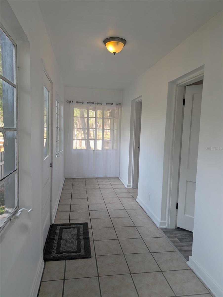 3834 DR MARTIN LUTHER KING JR ST S, ST PETERSBURG, FL — photo 22