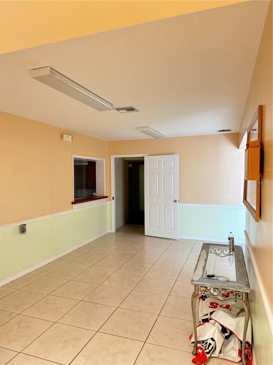 706 N 7TH ST, FORT PIERCE, FL — photo 3