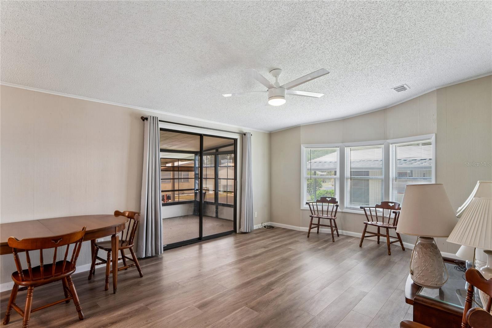 37537 PINATA AVE, ZEPHYRHILLS, FL — photo 9