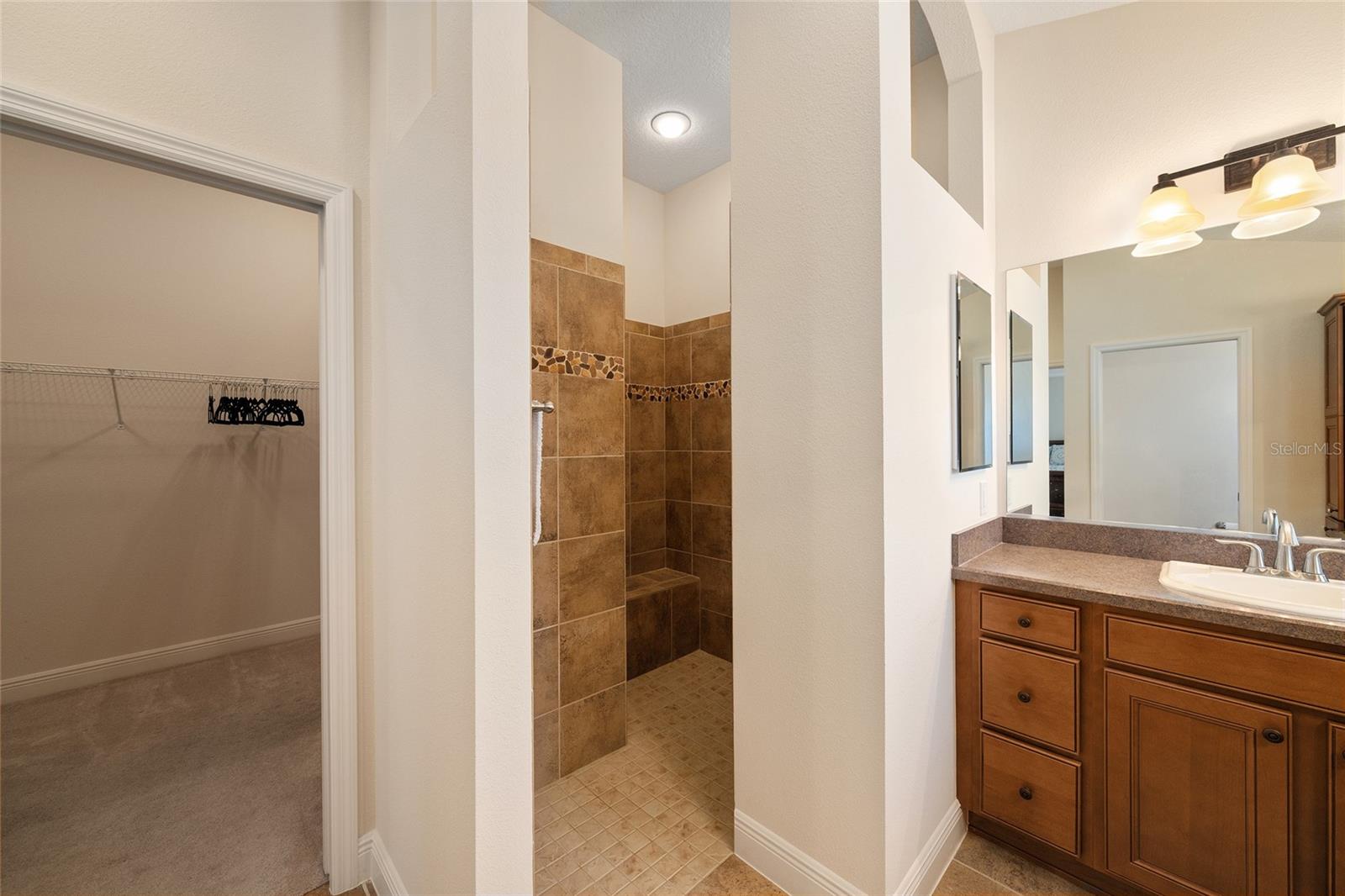 2033 SALMON WAY, THE VILLAGES, FL — photo 20