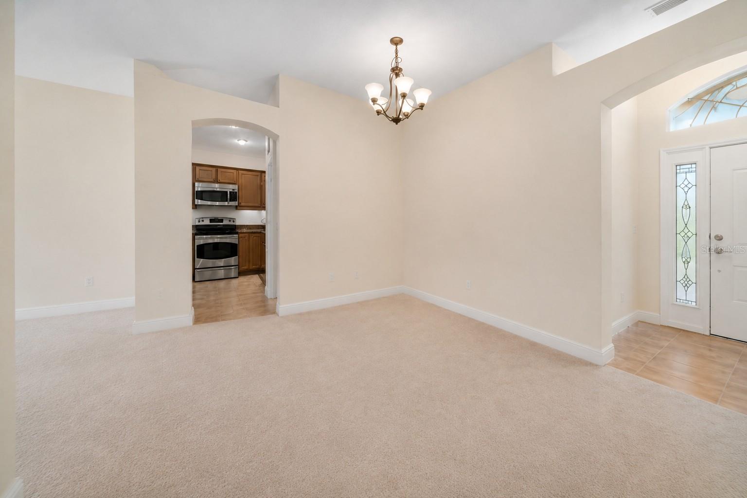 2033 SALMON WAY, THE VILLAGES, FL — photo 11
