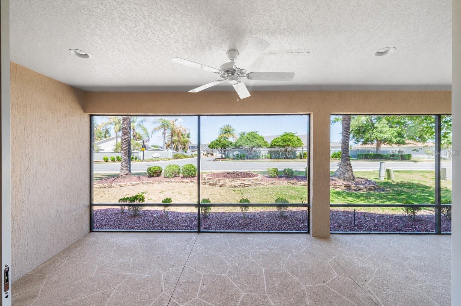 2033 SALMON WAY, THE VILLAGES, FL — photo 32