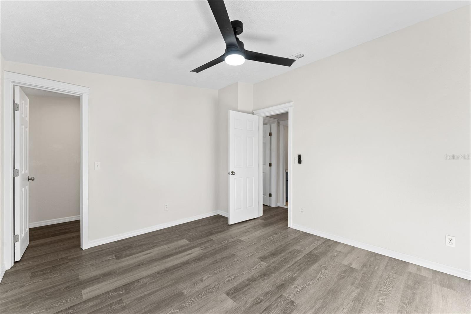 142 N INDIAN RIVER DR N, EDGEWATER, FL — photo 18