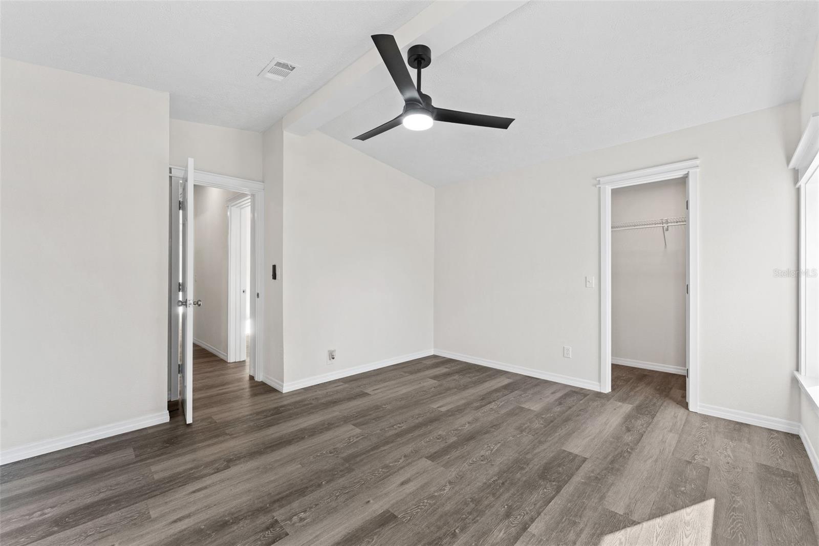 142 N INDIAN RIVER DR N, EDGEWATER, FL — photo 21