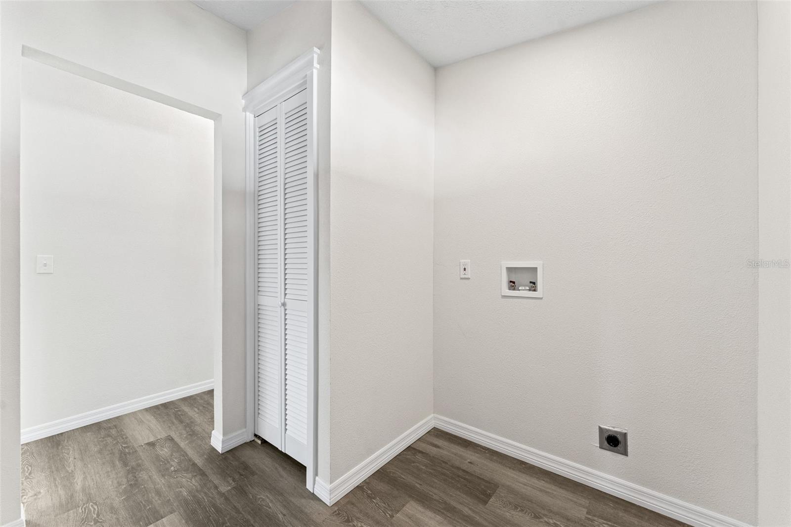 142 N INDIAN RIVER DR N, EDGEWATER, FL — photo 25