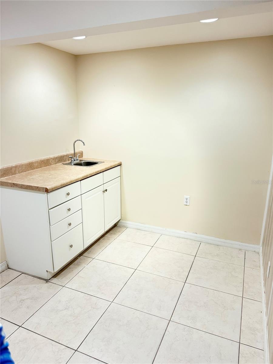706 N 7TH ST, FORT PIERCE, FL — photo 4