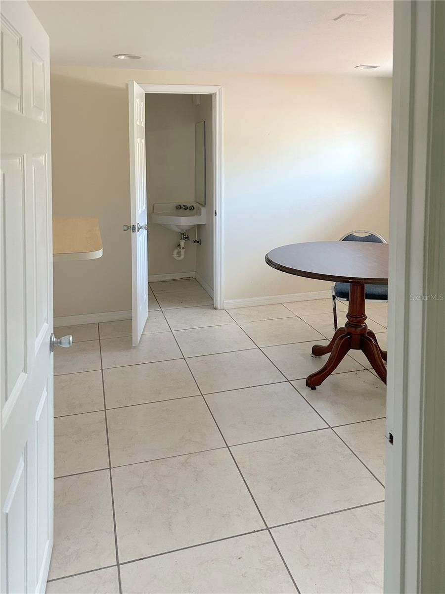 706 N 7TH ST, FORT PIERCE, FL — photo 12