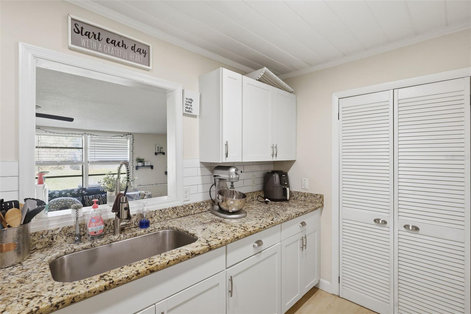 112 EDWARDS AVE, ORANGE CITY, FL — photo 14