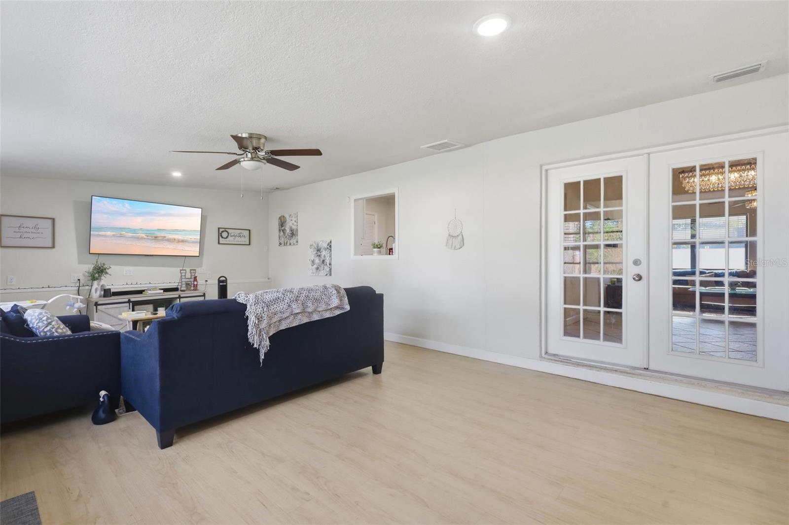 112 EDWARDS AVE, ORANGE CITY, FL — photo 23