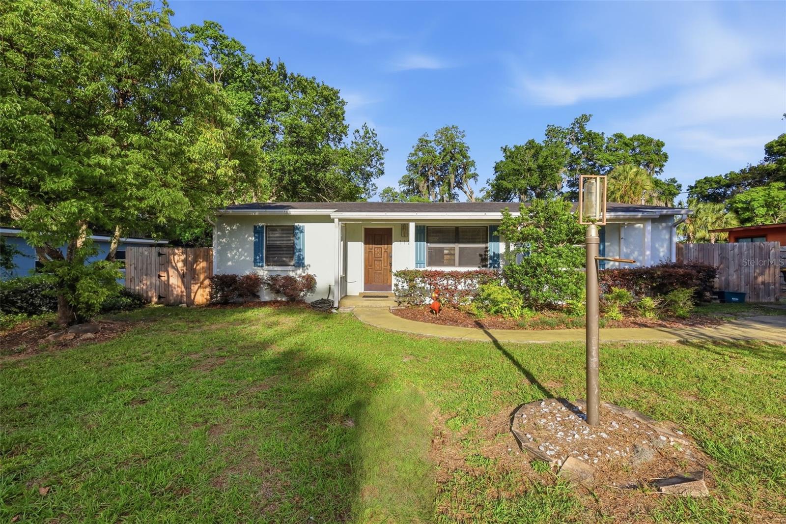 112 EDWARDS AVE, ORANGE CITY, FL