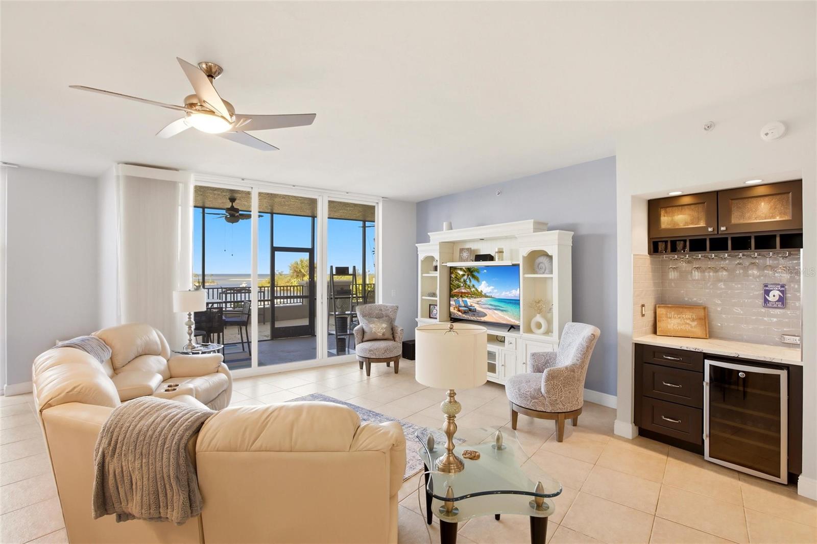 3313 SUNSET KEY CIR #105, PUNTA GORDA, FL — photo 4
