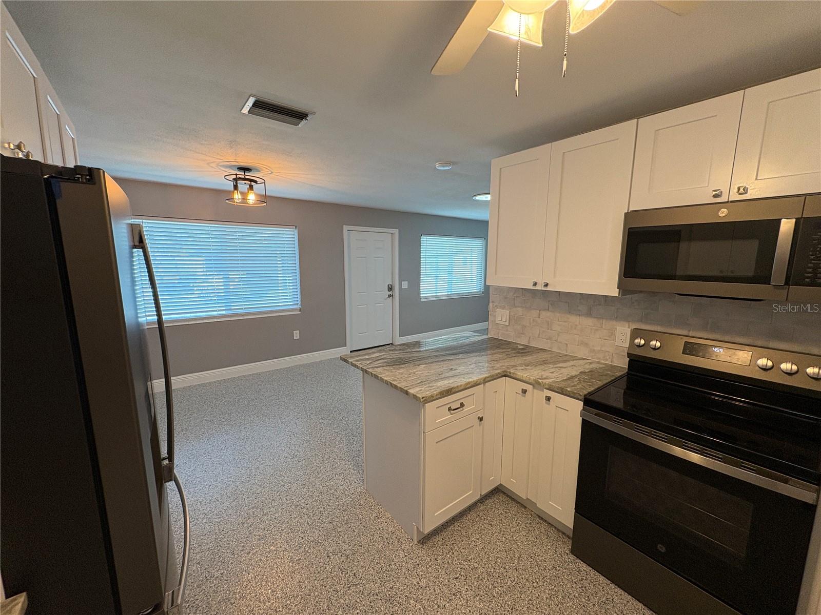 4515-4517 103RD STREET CT W, BRADENTON, FL — photo 6