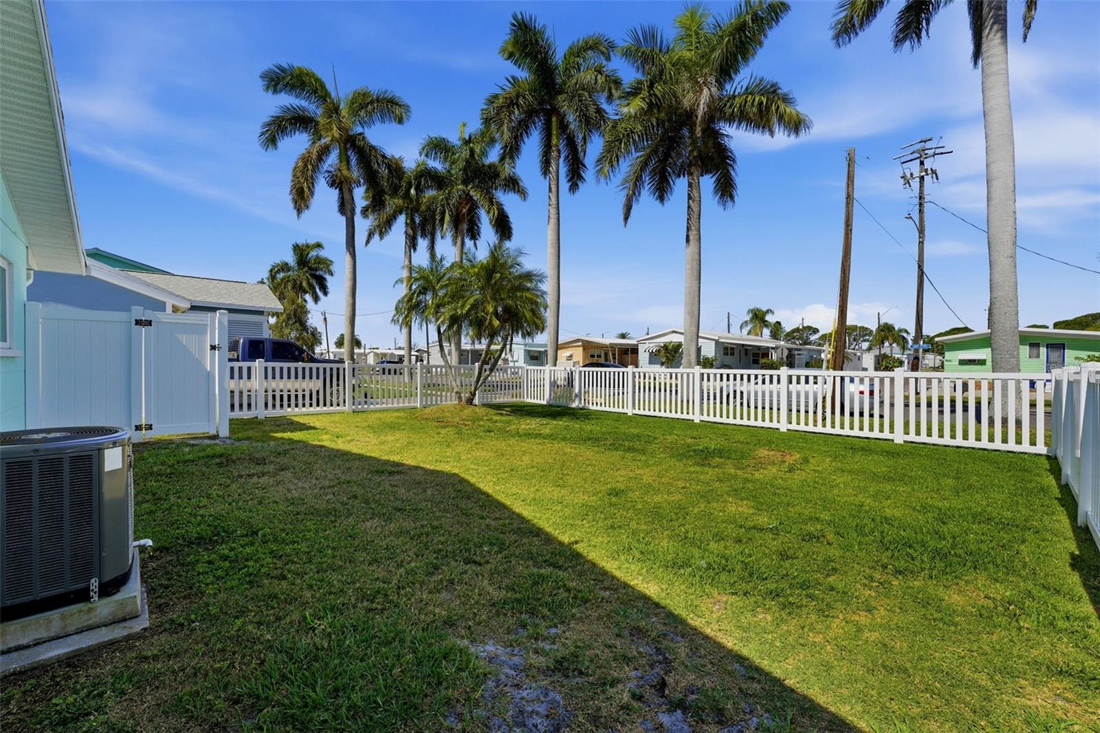 4515-4517 103RD STREET CT W, BRADENTON, FL — photo 35