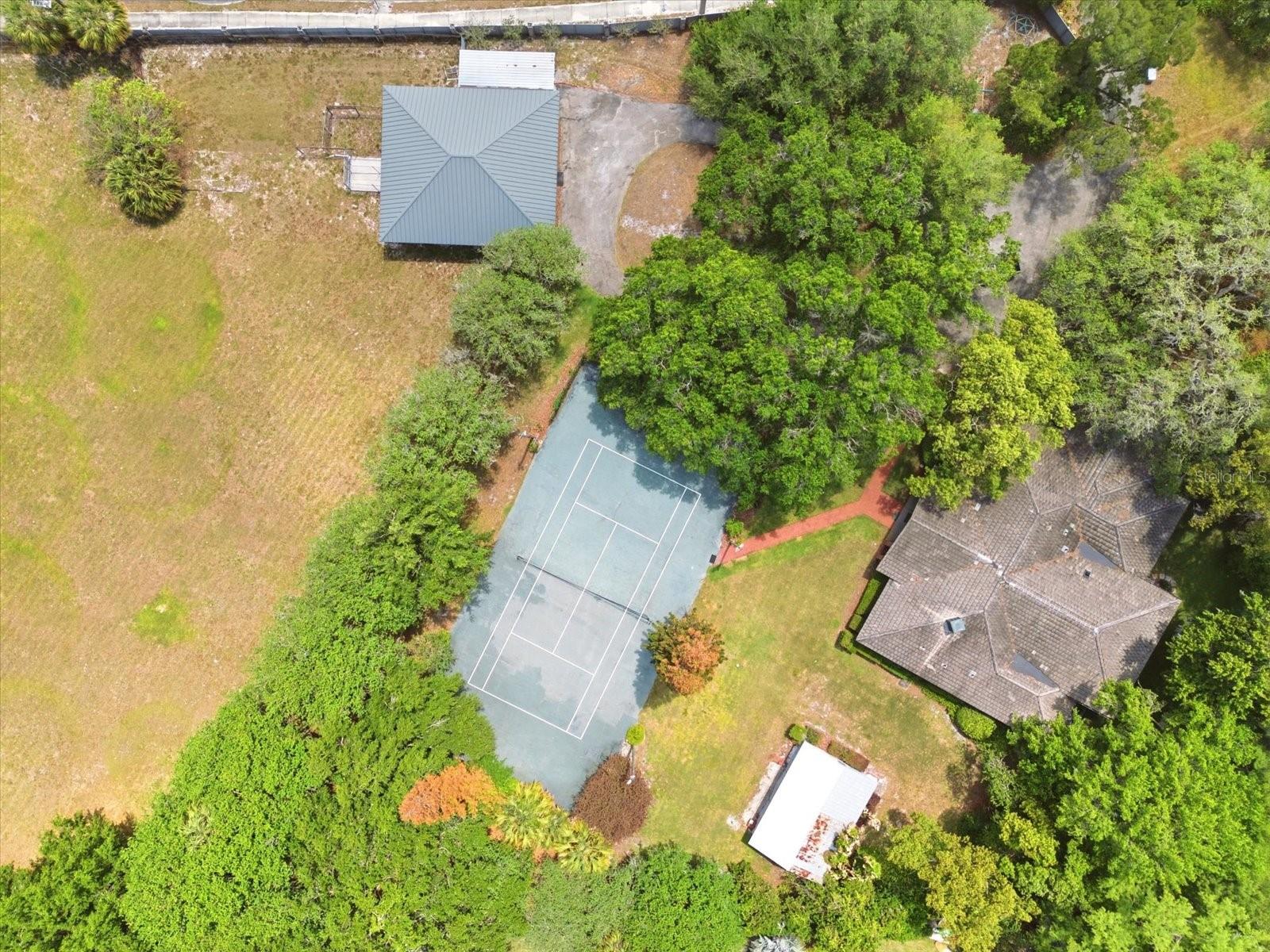 4910 E LAKE DR, WINTER SPRINGS, FL — photo 41