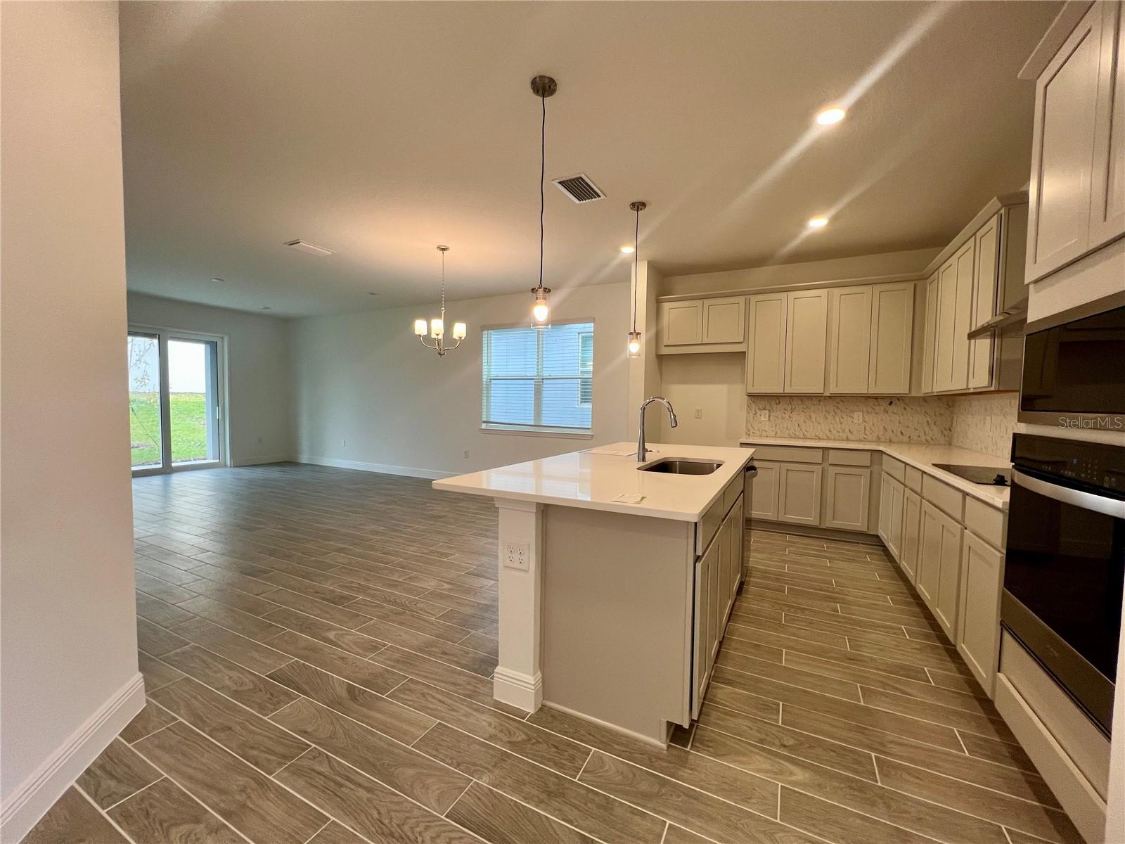 2241 JUNIPER BERRY DR, MINNEOLA, FL — photo 5