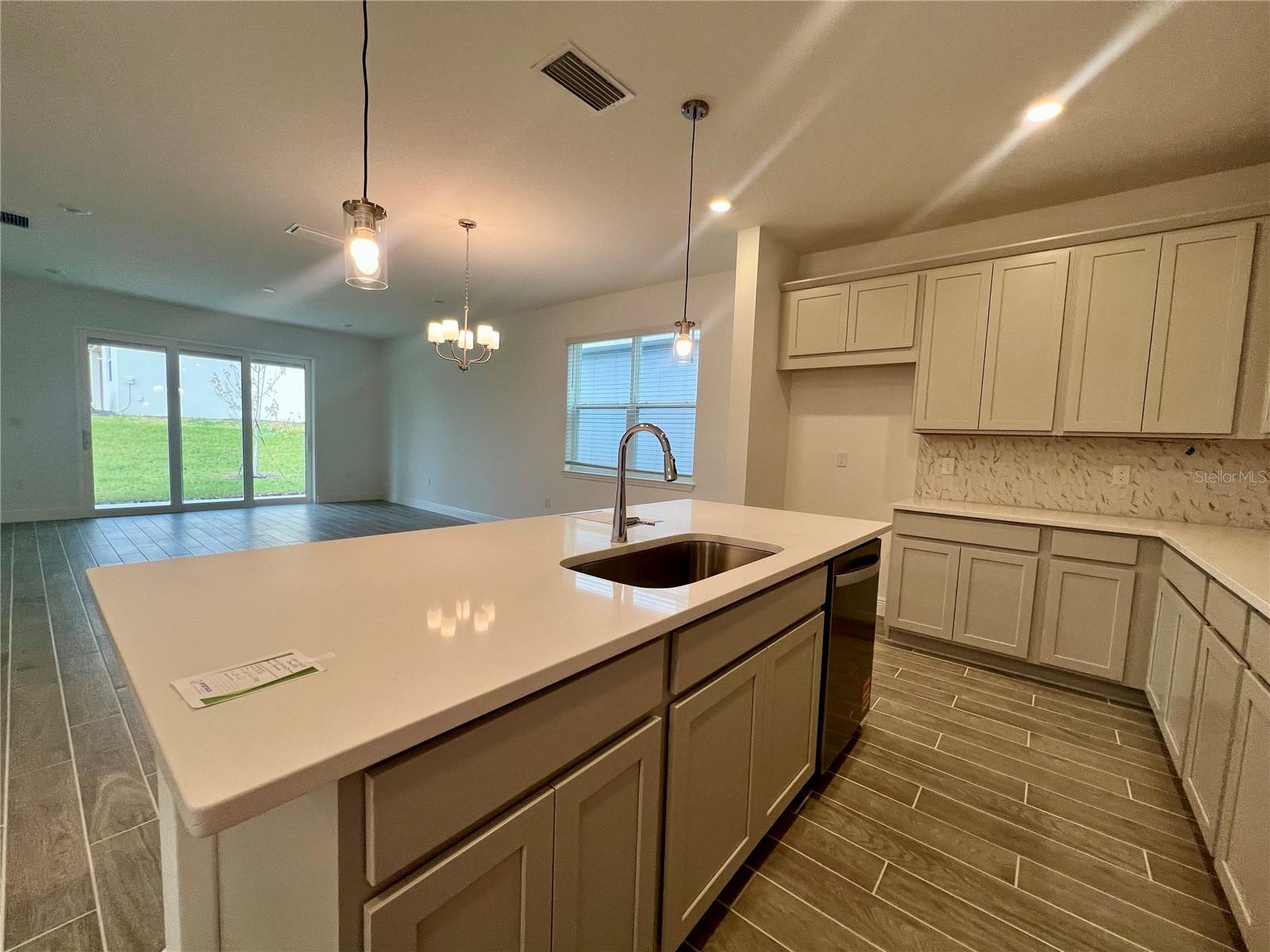 2241 JUNIPER BERRY DR, MINNEOLA, FL — photo 10
