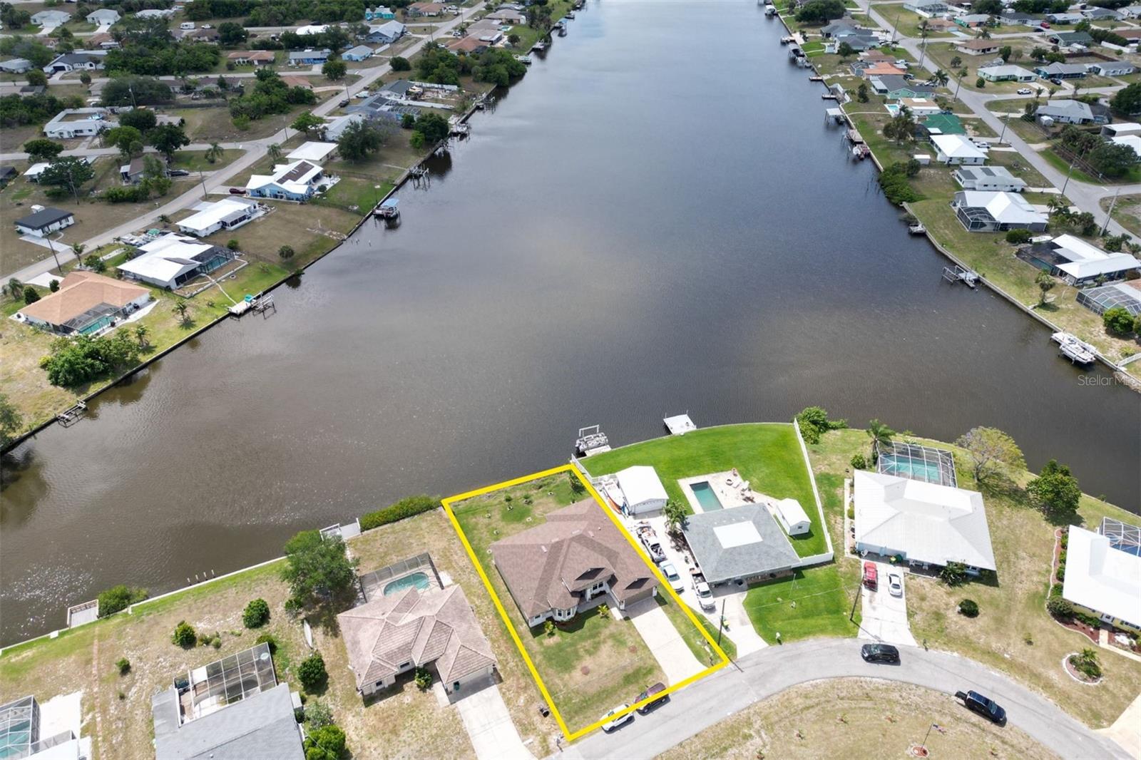 729 CRESTVIEW CIR NW, PORT CHARLOTTE, FL — photo 4