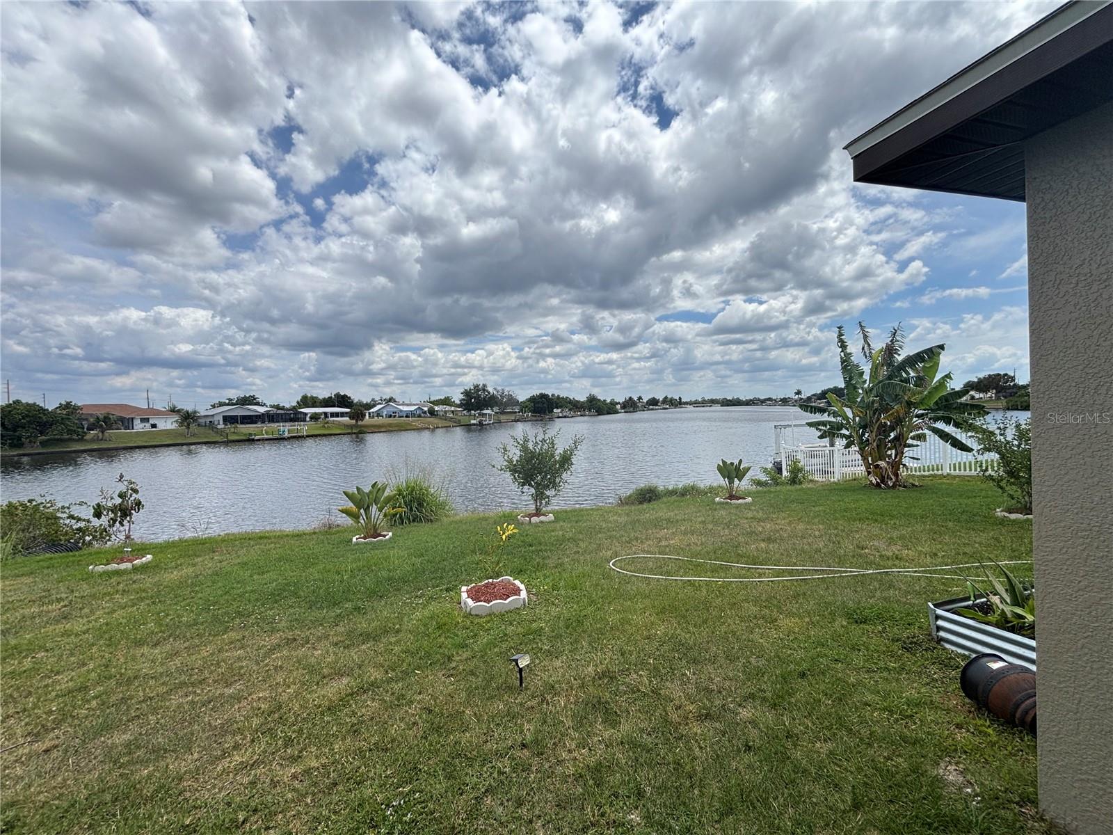 729 CRESTVIEW CIR NW, PORT CHARLOTTE, FL — photo 20