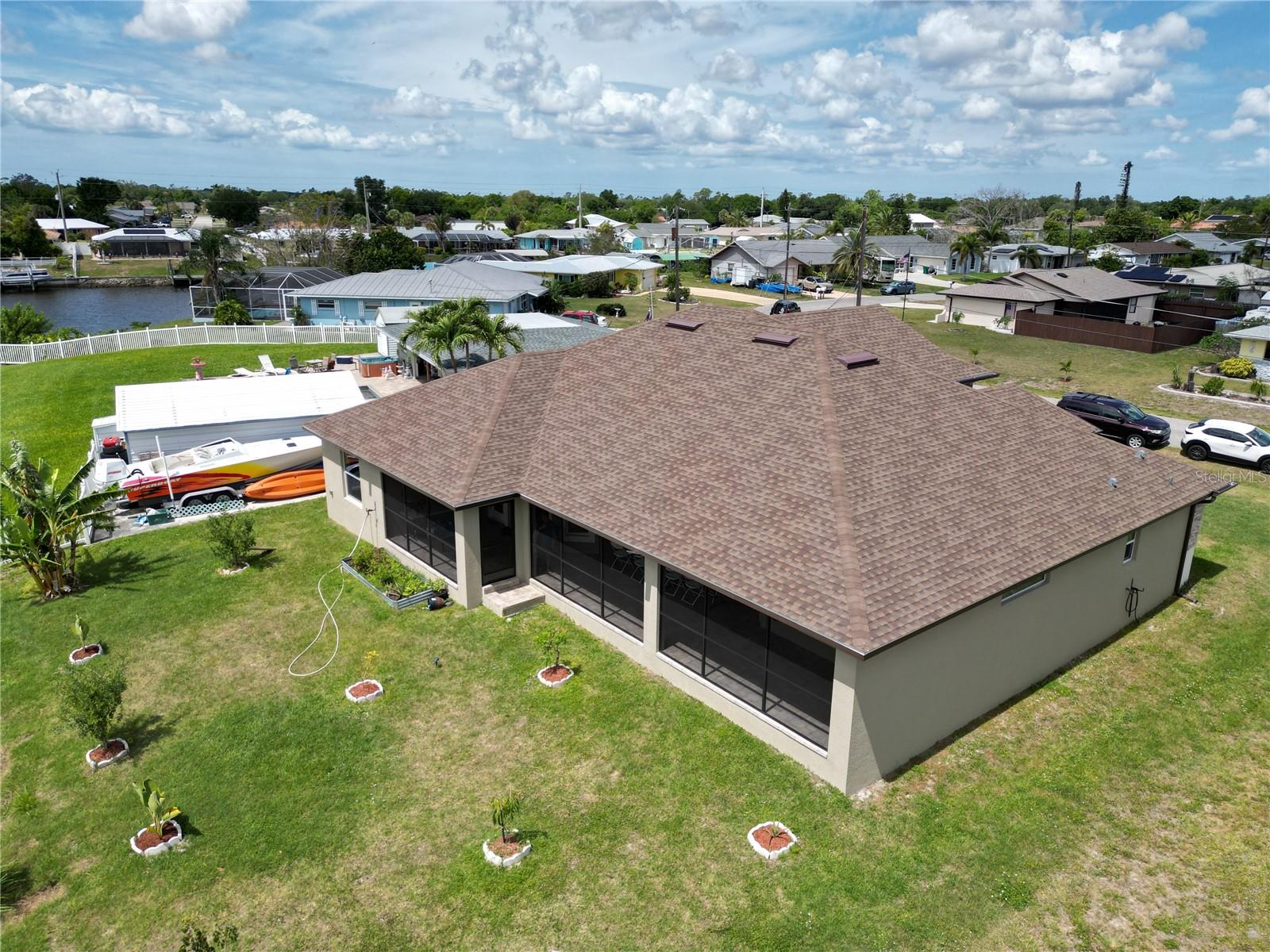 729 CRESTVIEW CIR NW, PORT CHARLOTTE, FL — photo 31