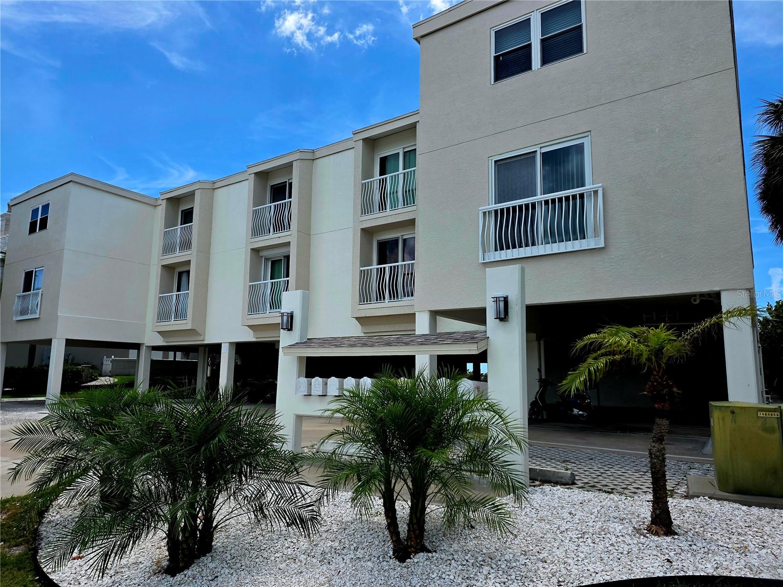 20204 GULF BLVD #4, INDIAN SHORES, FL — photo 2
