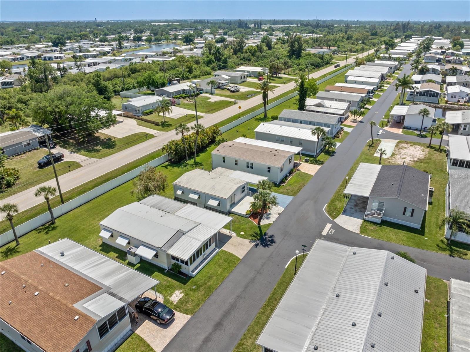 4300 RIVERSIDE DR #14, PUNTA GORDA, FL — photo 37