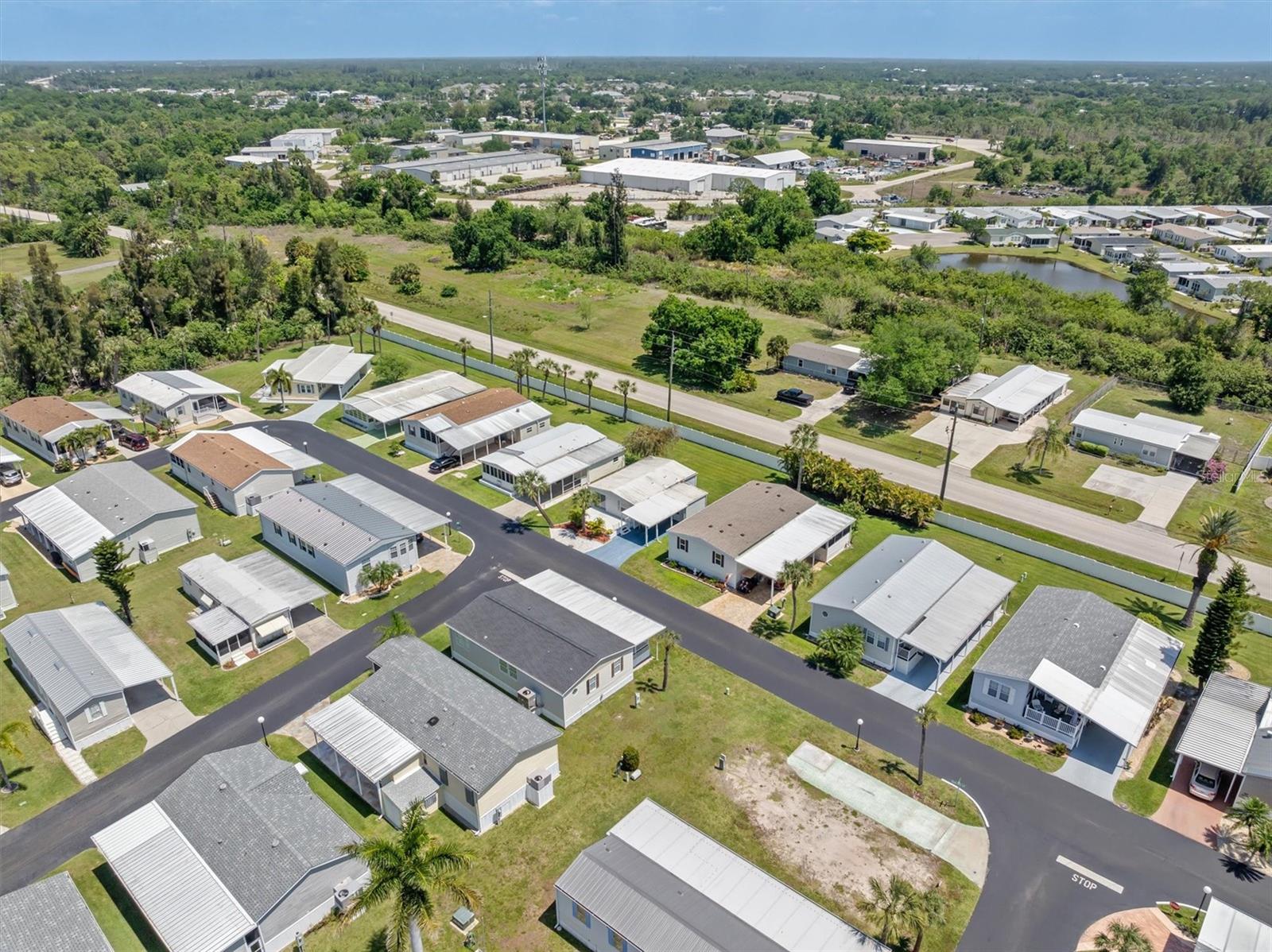 4300 RIVERSIDE DR #14, PUNTA GORDA, FL — photo 41