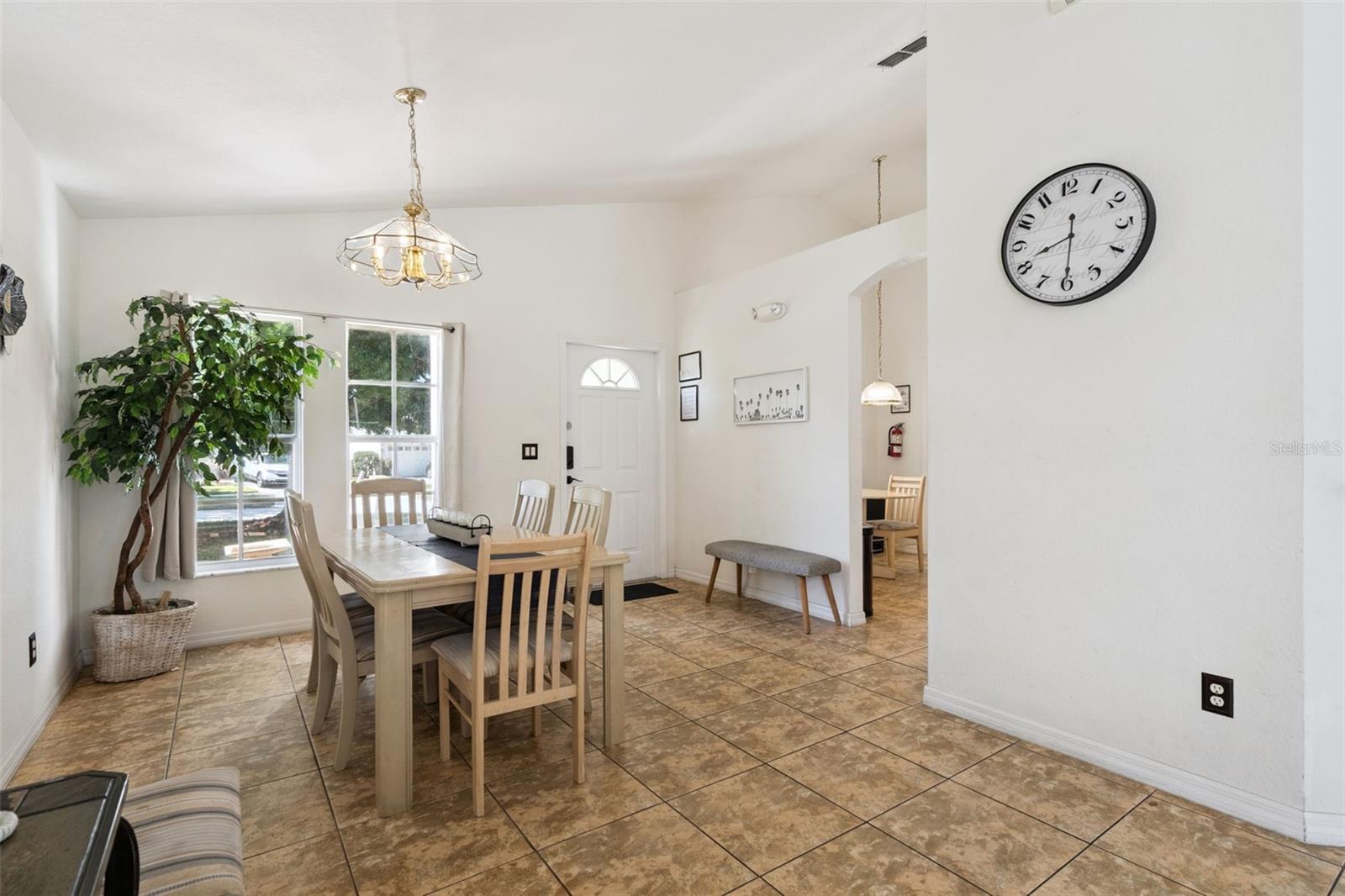 301 TROON CIR, DAVENPORT, FL — photo 4