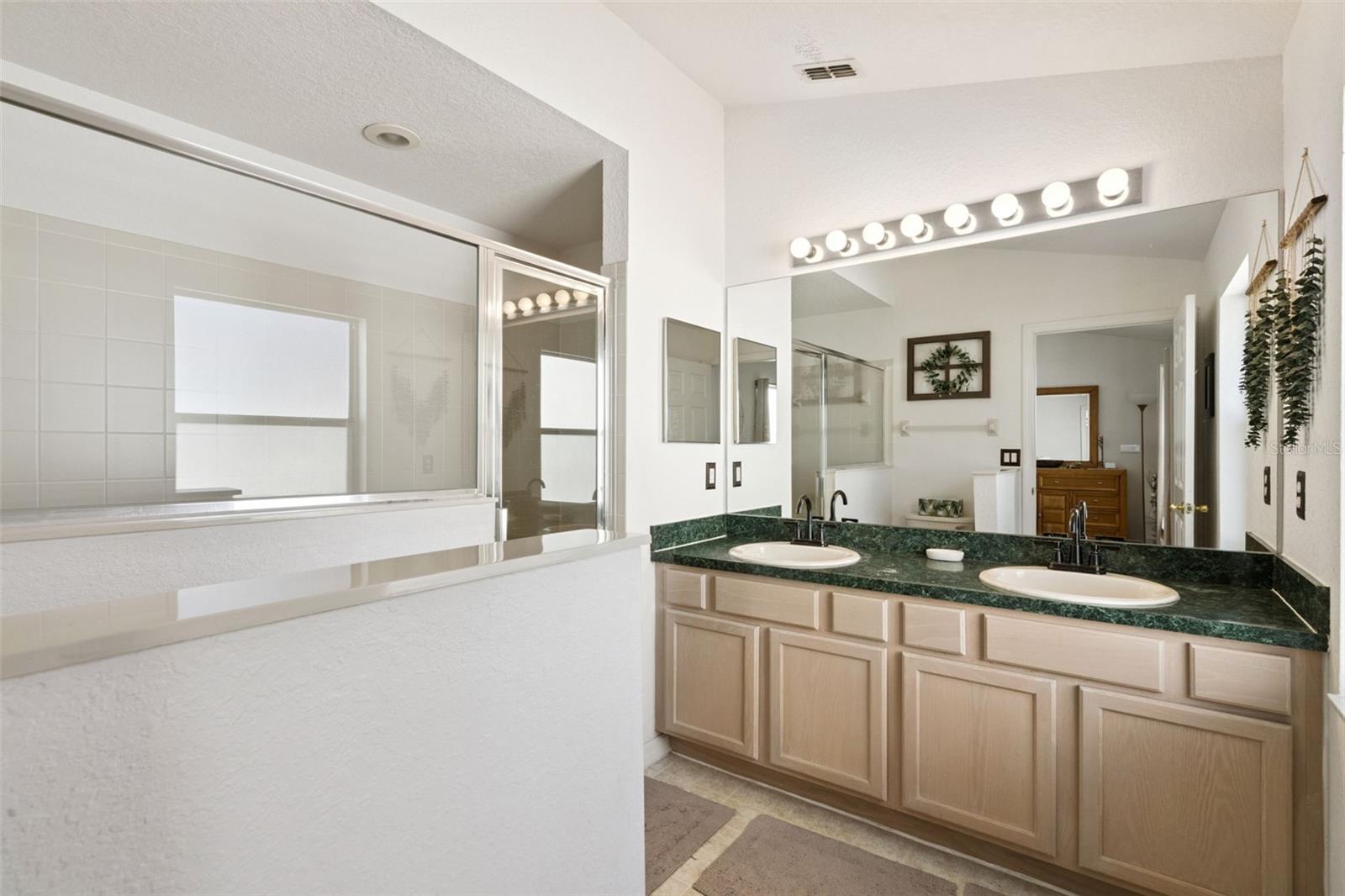 301 TROON CIR, DAVENPORT, FL — photo 31