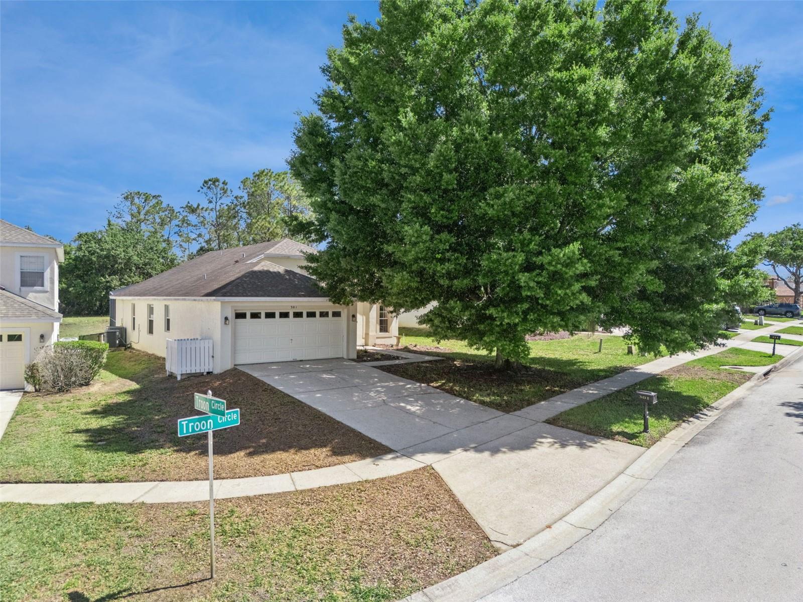 301 TROON CIR, DAVENPORT, FL — photo 46