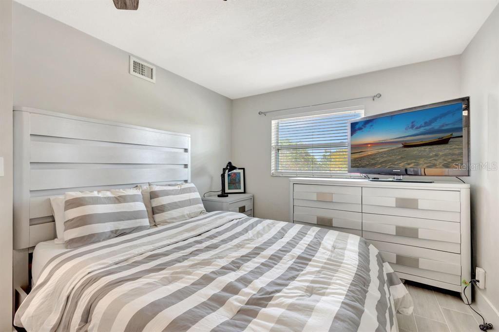 8605 W SAMPLE RD #311, CORAL SPRINGS, FL — photo 5