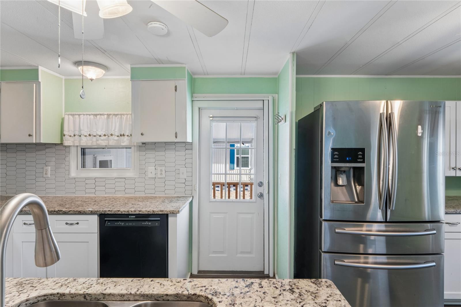 7777 46TH AVE N #84, ST PETERSBURG, FL — photo 17