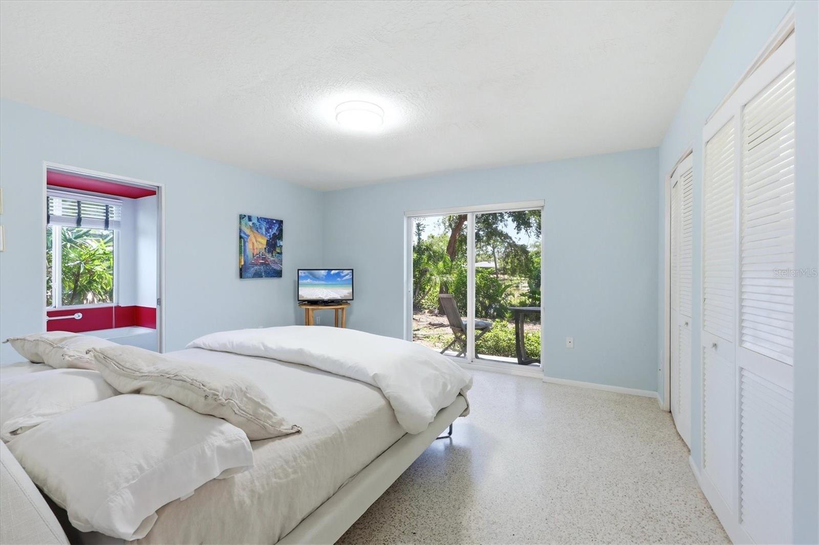 2940 BOUGAINVILLEA ST, SARASOTA, FL — photo 13