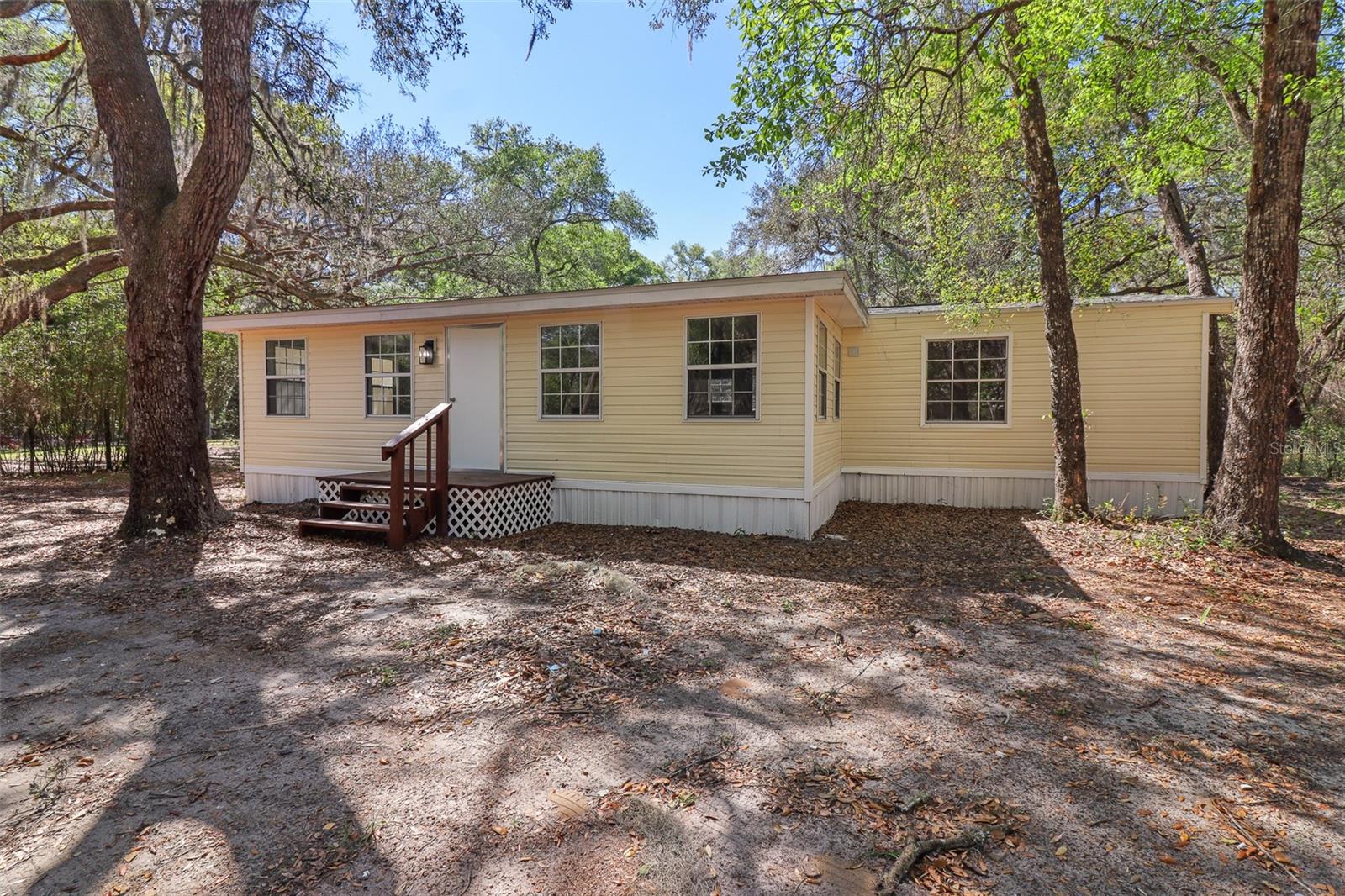 6111 KLARE DR, KEYSTONE HEIGHTS, FL — photo 2