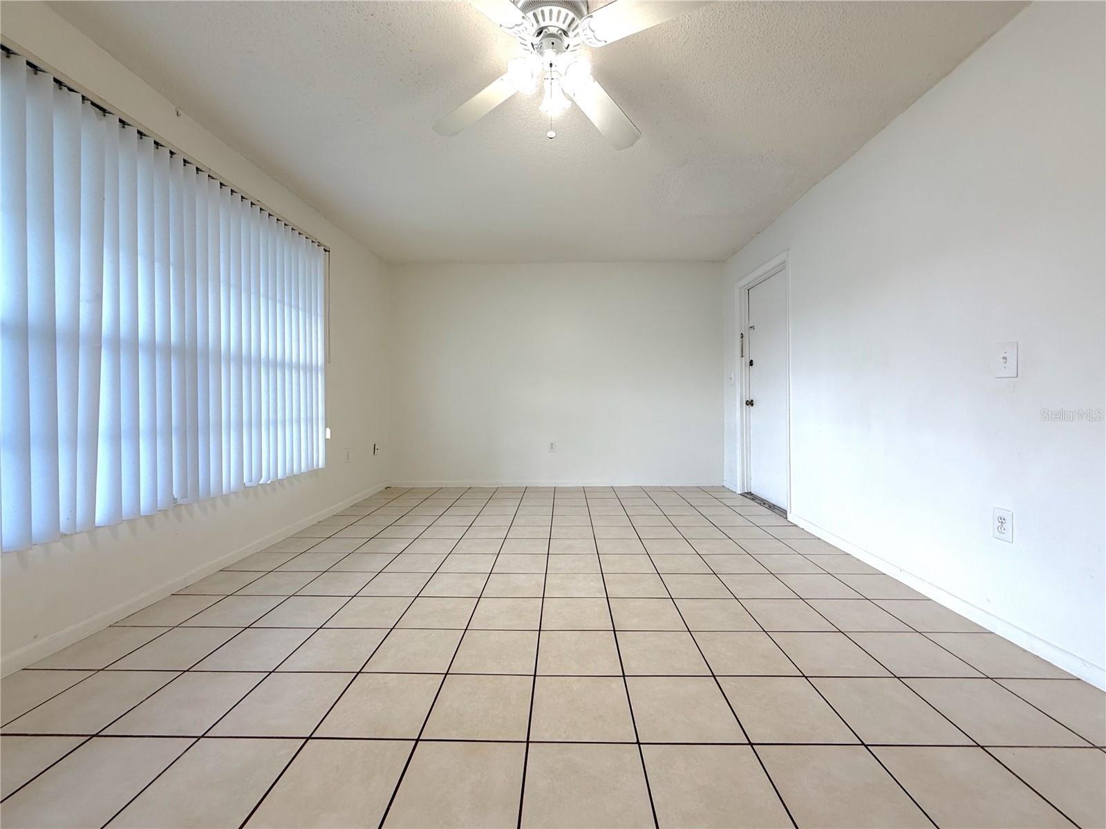5200 CURRY FORD RD #102, ORLANDO, FL — photo 2