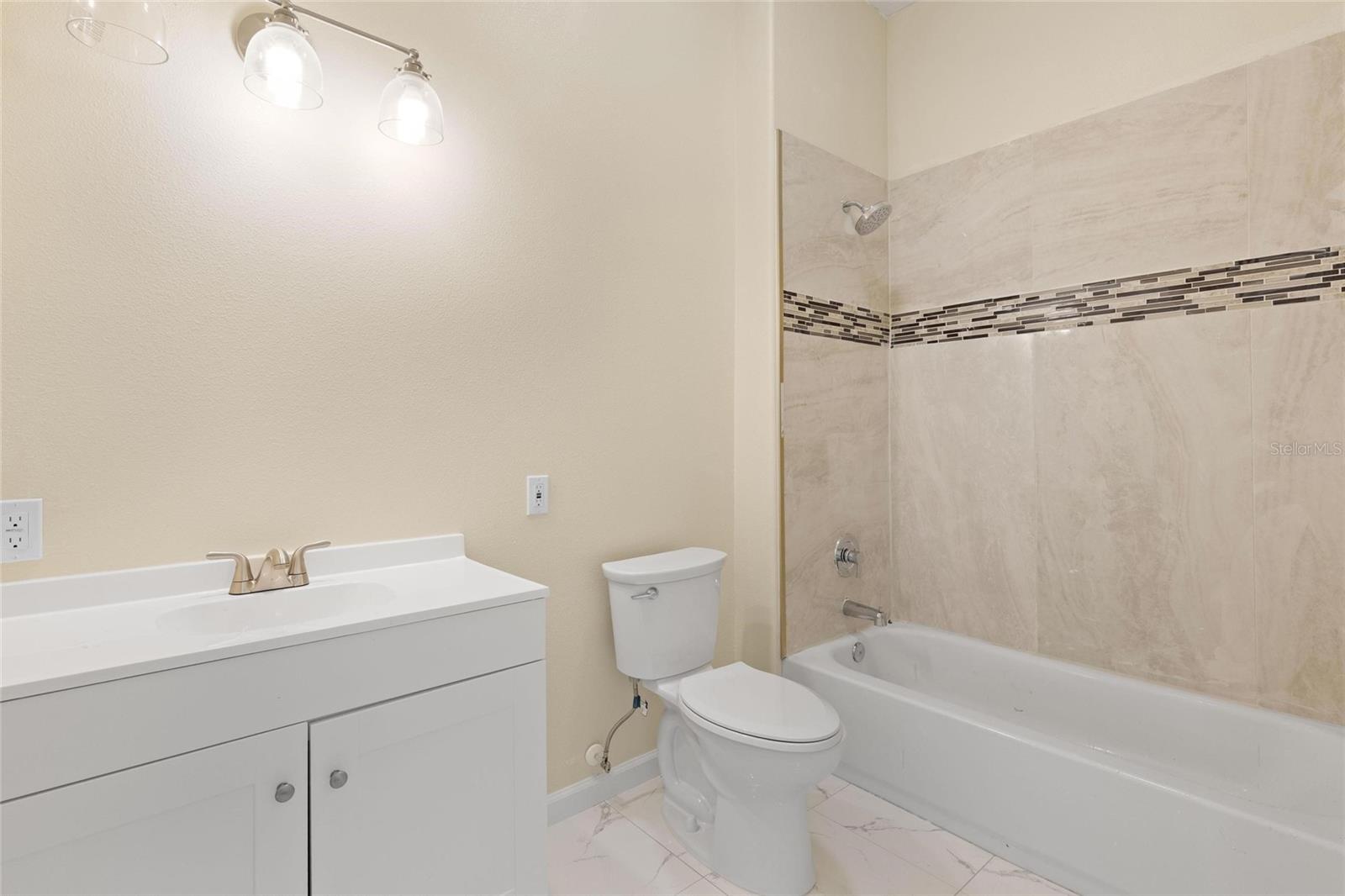 743 BAYSHORE DR, TARPON SPRINGS, FL — photo 23
