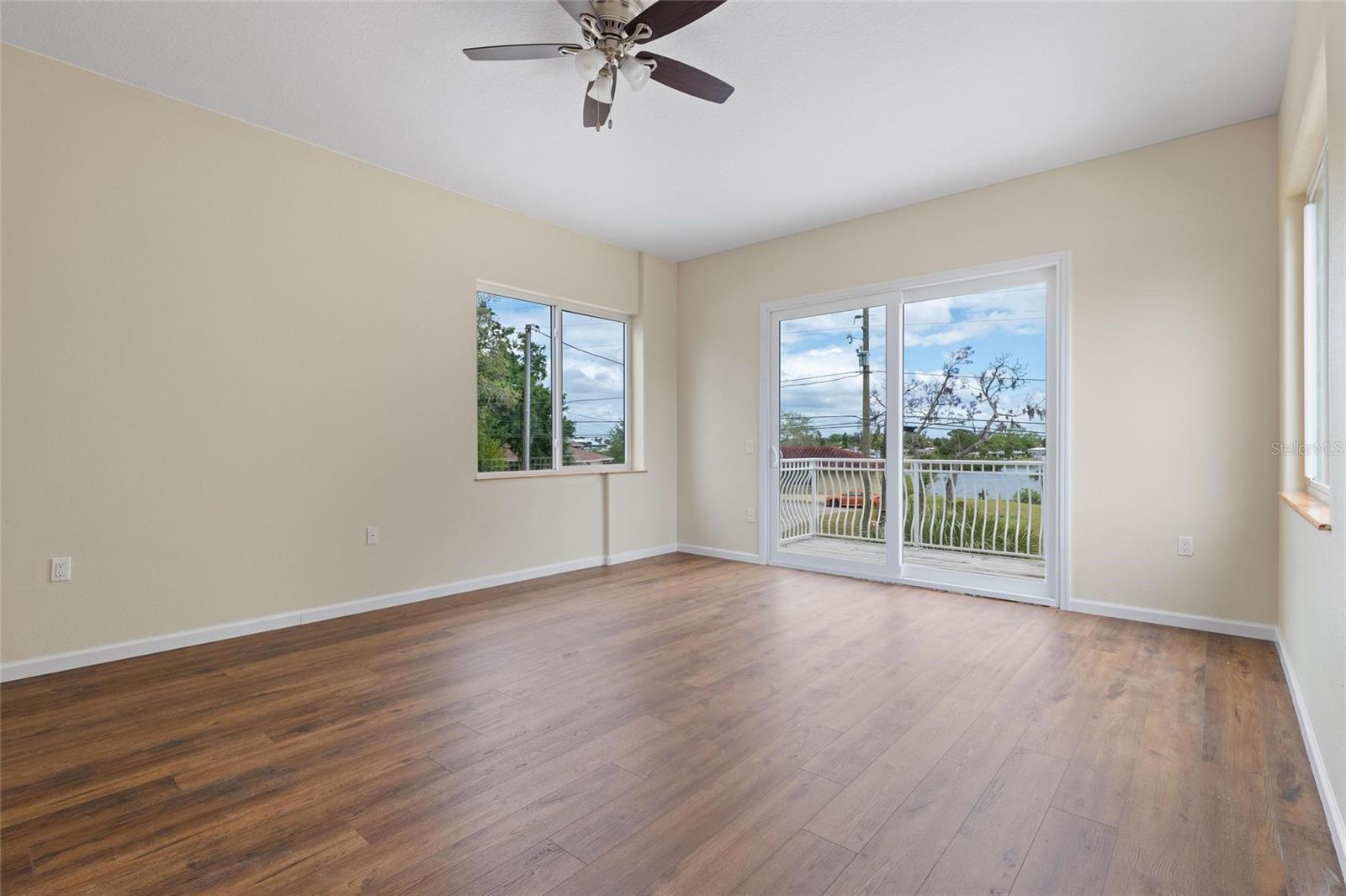 743 BAYSHORE DR, TARPON SPRINGS, FL — photo 27