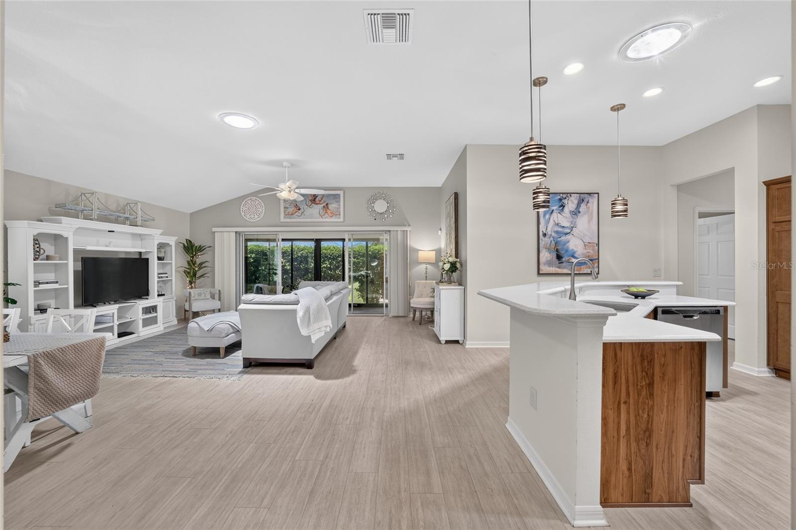 481 ISLAND HOUSE PATH, THE VILLAGES, FL — photo 15