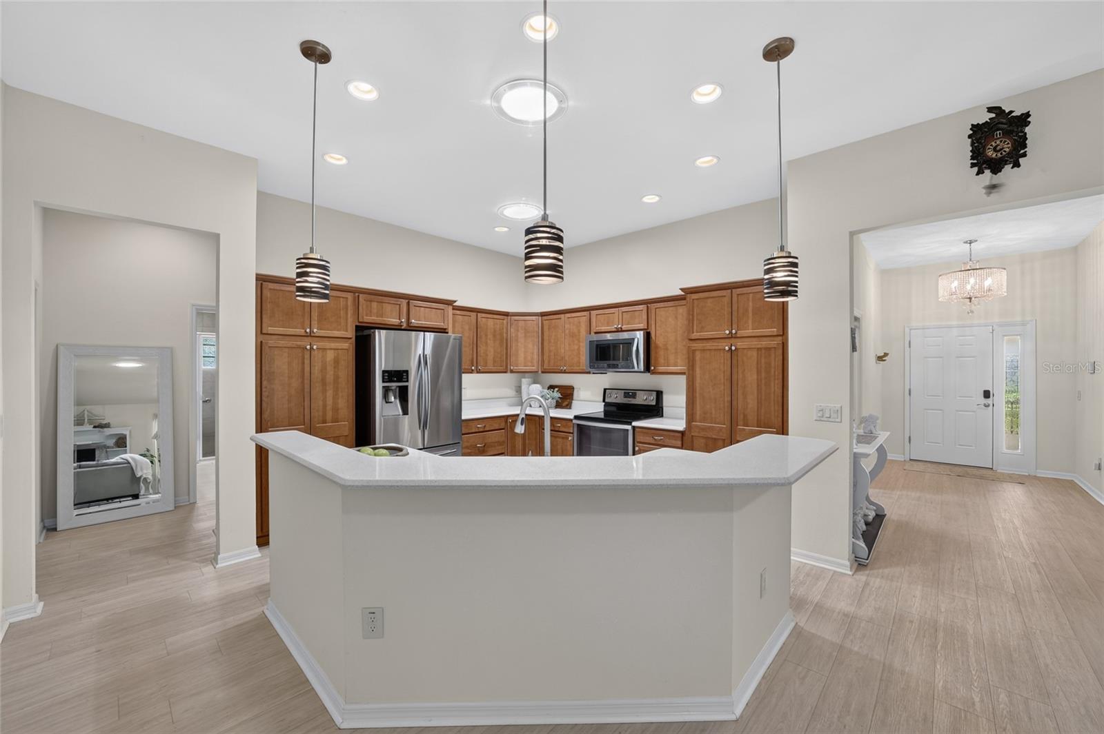 481 ISLAND HOUSE PATH, THE VILLAGES, FL — photo 10
