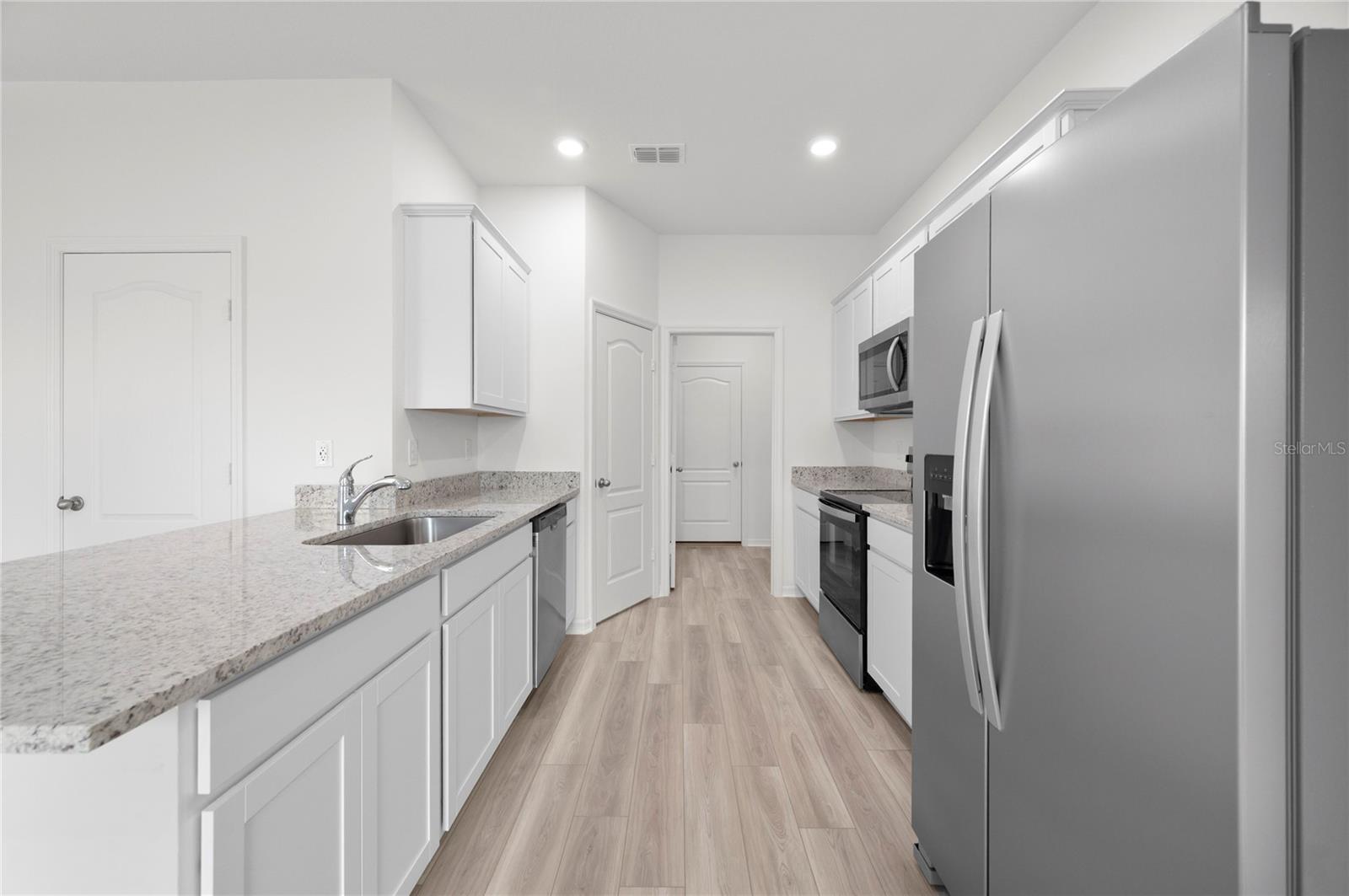 624 TANGELO TER, BABSON PARK, FL — photo 4